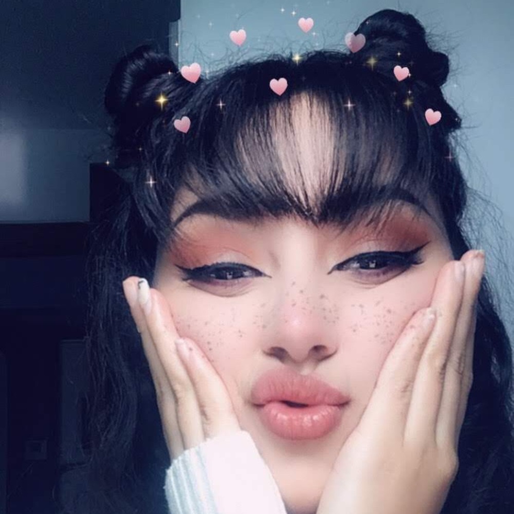 MEET YOUR POSHER ~ Hannah Cardenas